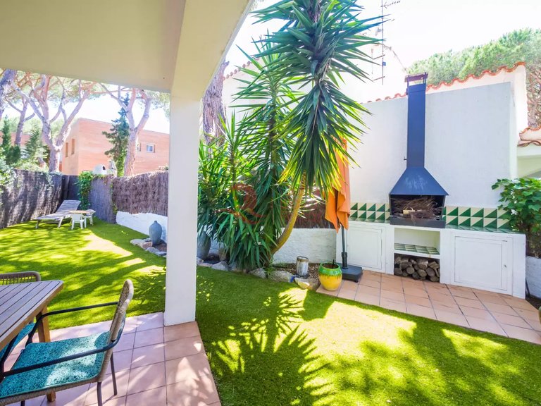 Town House for Sale in Platja D'aro, Gerona 10