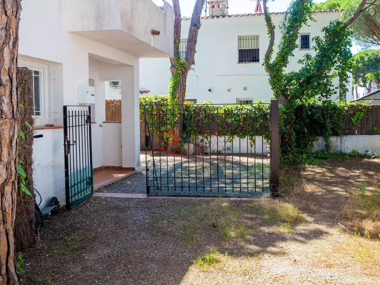 Town House for Sale in Platja D'aro, Gerona 16