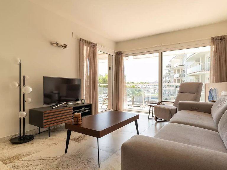 Apartment for Sale in Platja D'aro, Gerona 2