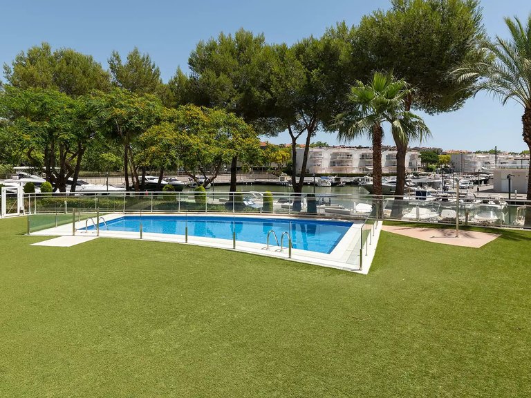 Apartment for Sale in Platja D'aro, Gerona 24