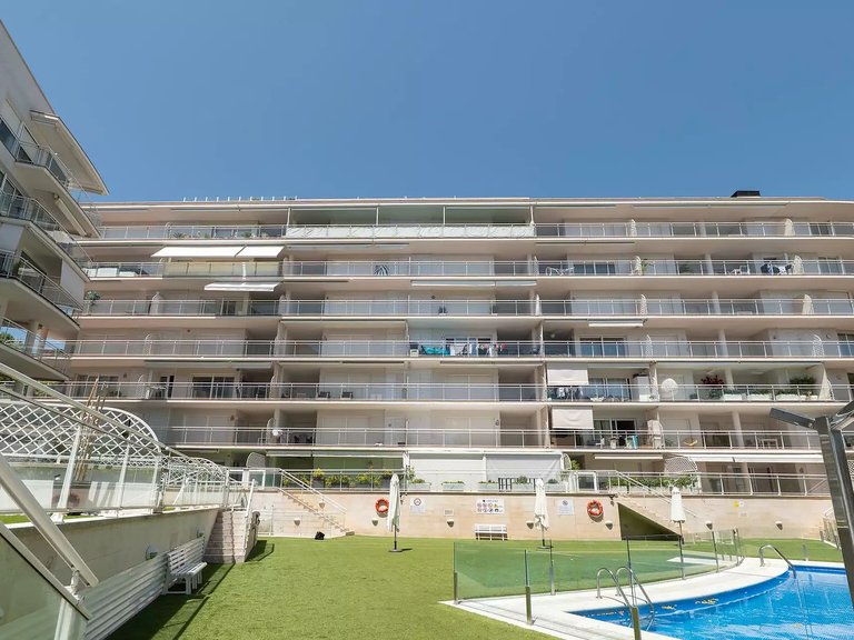 Apartment for Sale in Platja D'aro, Gerona 27