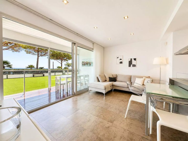 Apartment for Sale in Platja D'aro, Gerona 4