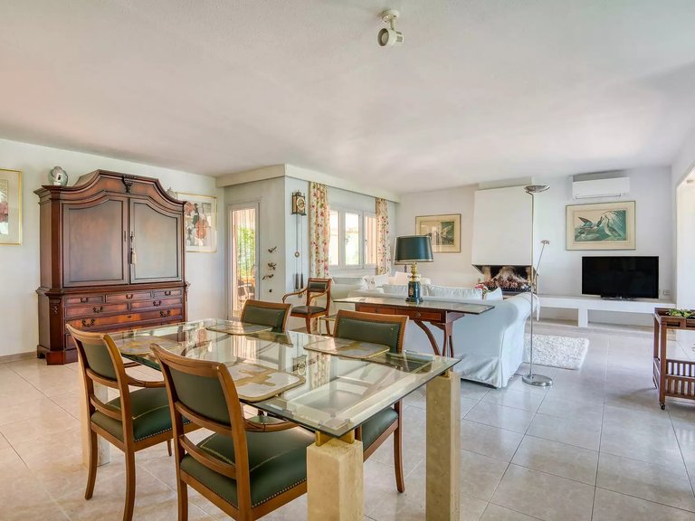 Town House for Sale in Santa Cristina D'aro, Gerona 9