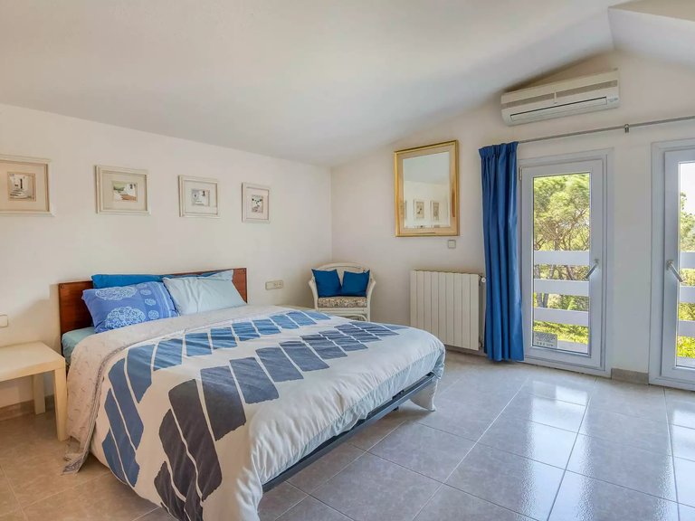 Town House for Sale in Santa Cristina D'aro, Gerona 24