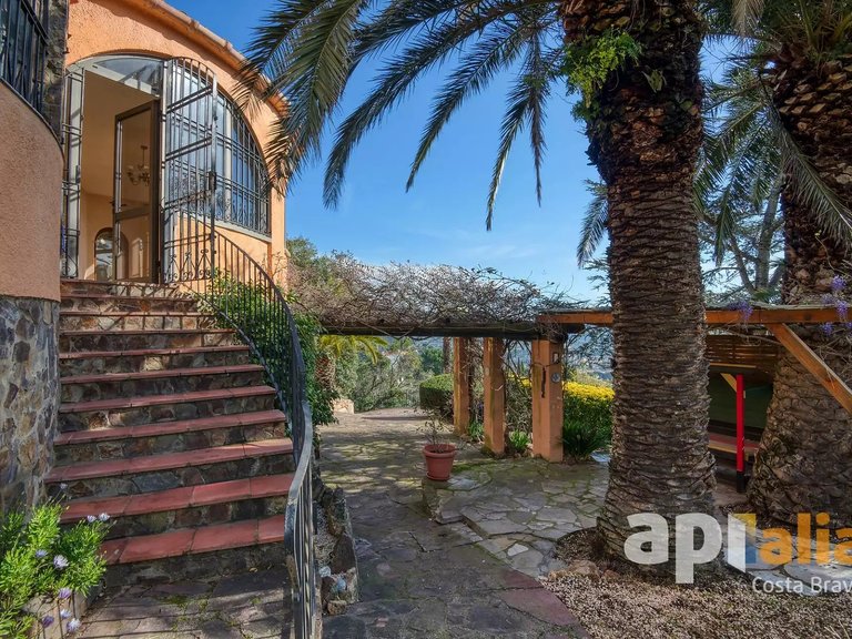 Villa for Sale in Calonge, Gerona 10