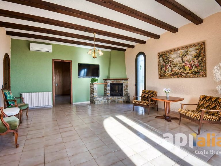 Villa for Sale in Calonge, Gerona 34