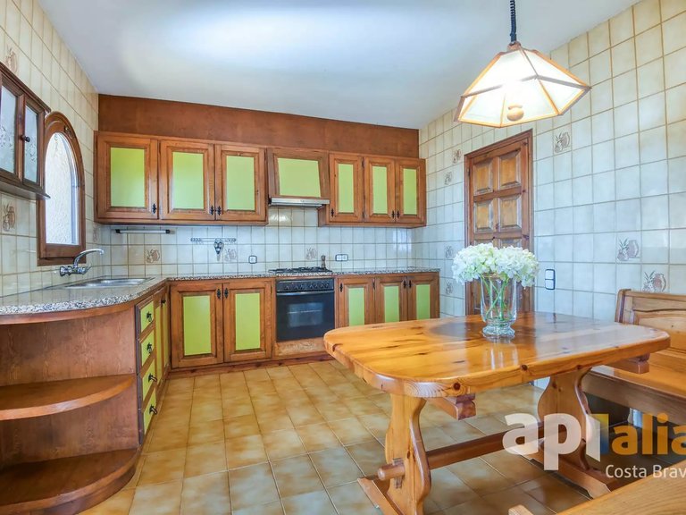 Villa for Sale in Calonge, Gerona 37