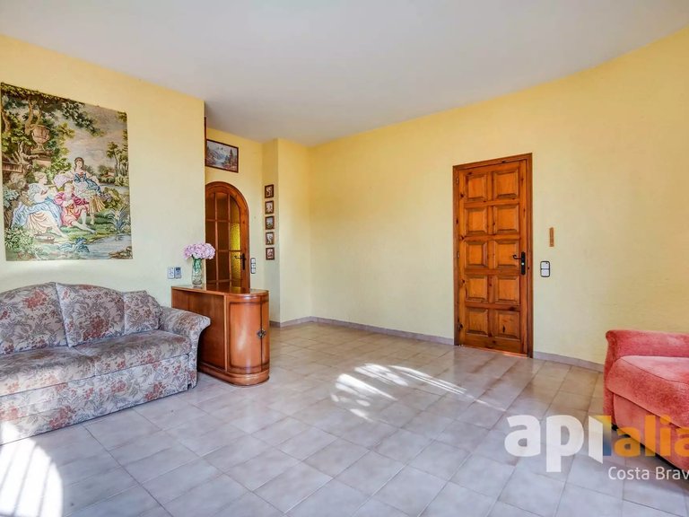 Villa for Sale in Calonge, Gerona 38