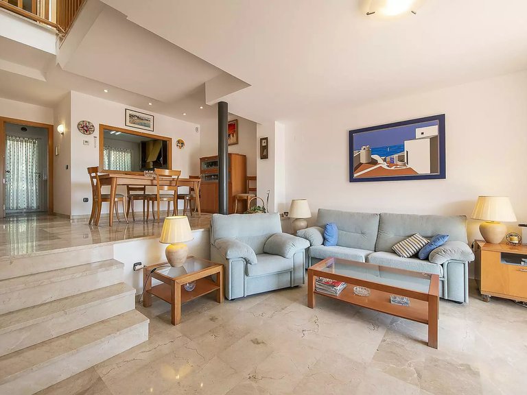Town House for Sale in Sant Feliu De Guíxols, Gerona 4