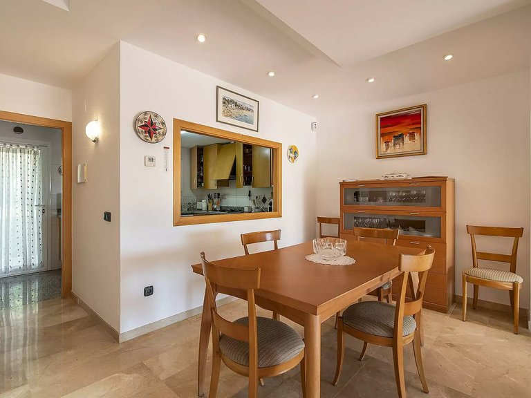 Town House for Sale in Sant Feliu De Guíxols, Gerona 26