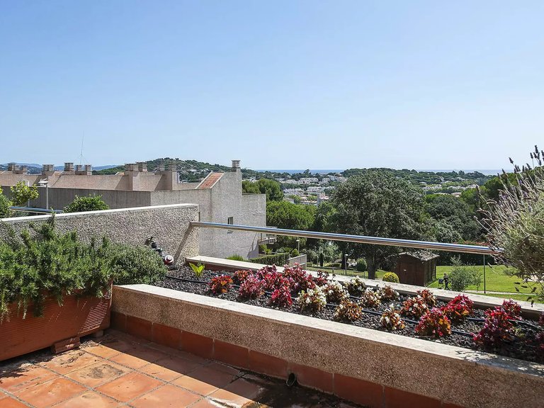 Town House for Sale in Sant Feliu De Guíxols, Gerona 27