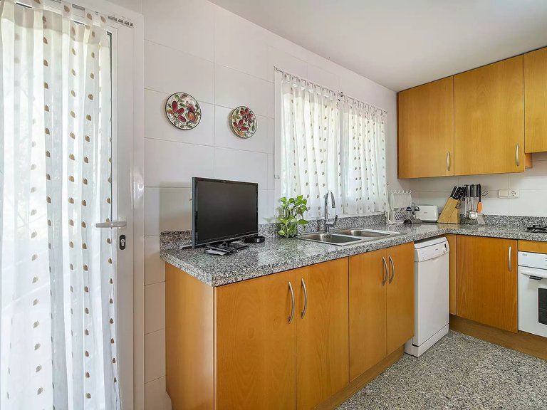 Town House for Sale in Sant Feliu De Guíxols, Gerona 30