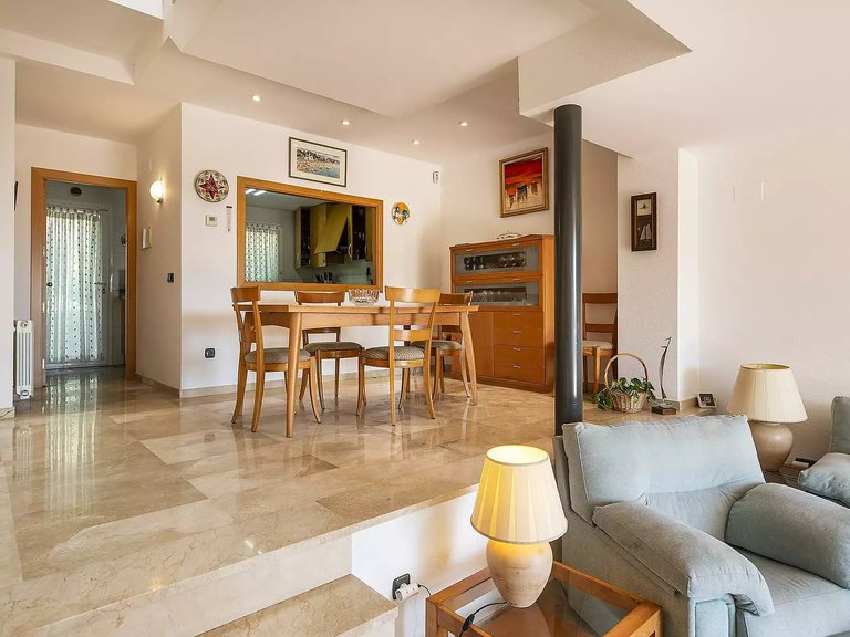 Town House for Sale in Sant Feliu De Guíxols, Gerona 33