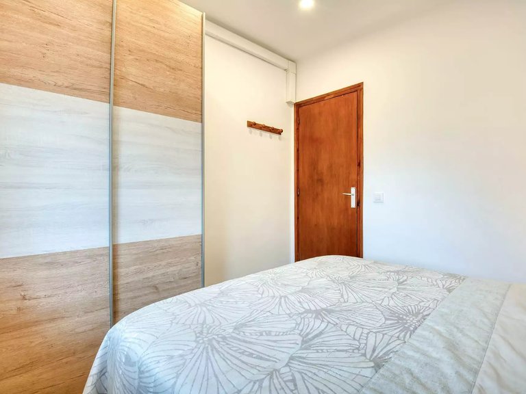 Apartment for Sale in Sant Feliu De Guíxols, Gerona 12