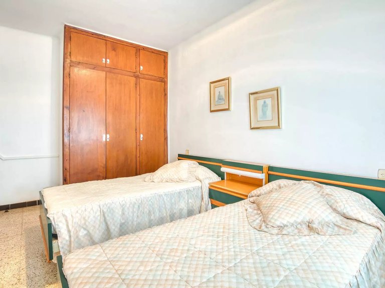 Apartment for Sale in Sant Feliu De Guíxols, Gerona 16