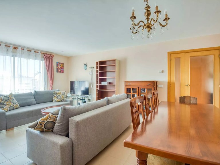 Apartment for Sale in Sant Feliu De Guíxols, Gerona 2