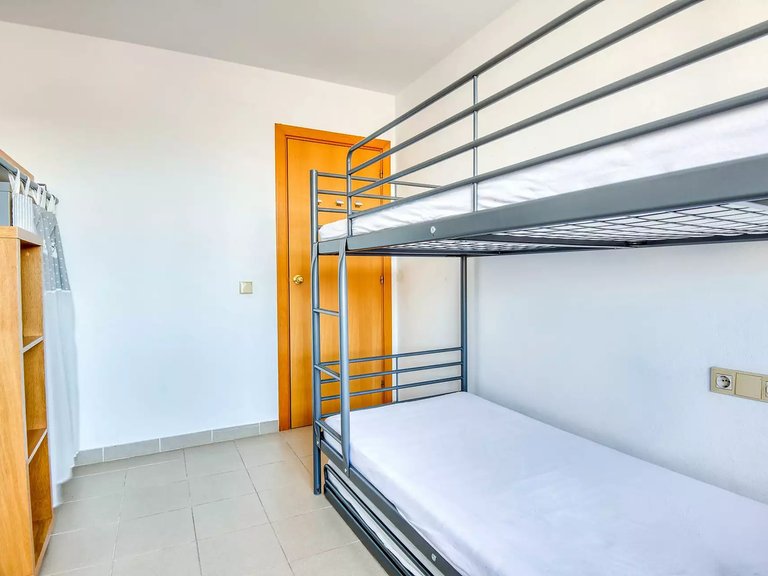 Apartment for Sale in Sant Feliu De Guíxols, Gerona 14