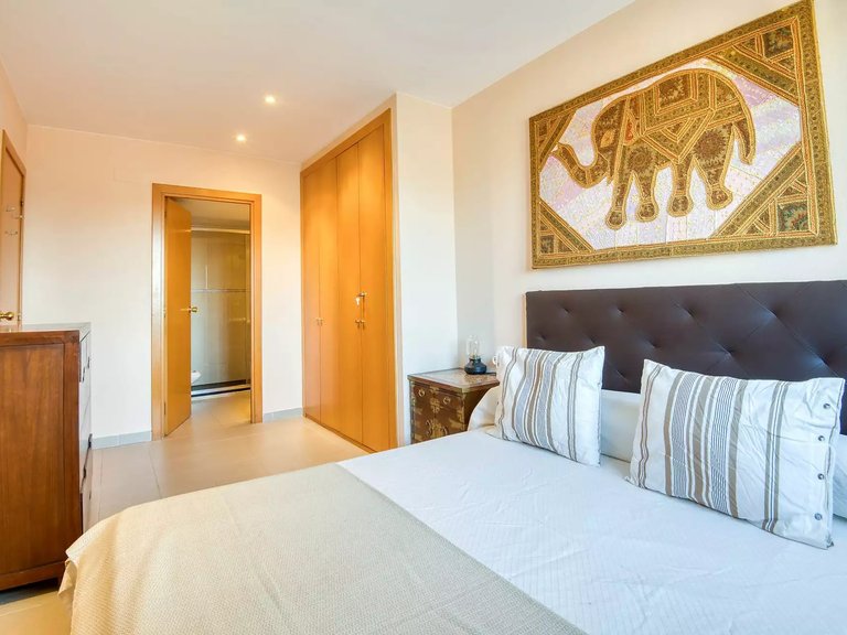 Apartment for Sale in Sant Feliu De Guíxols, Gerona 15