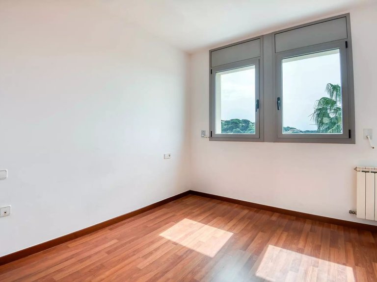 Town House for Sale in Sant Feliu De Guíxols, Gerona 8