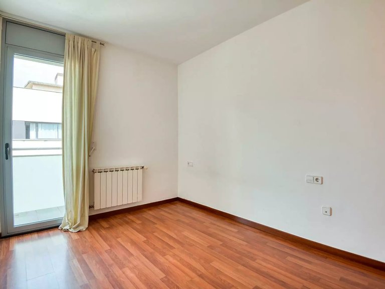 Town House for Sale in Sant Feliu De Guíxols, Gerona 11