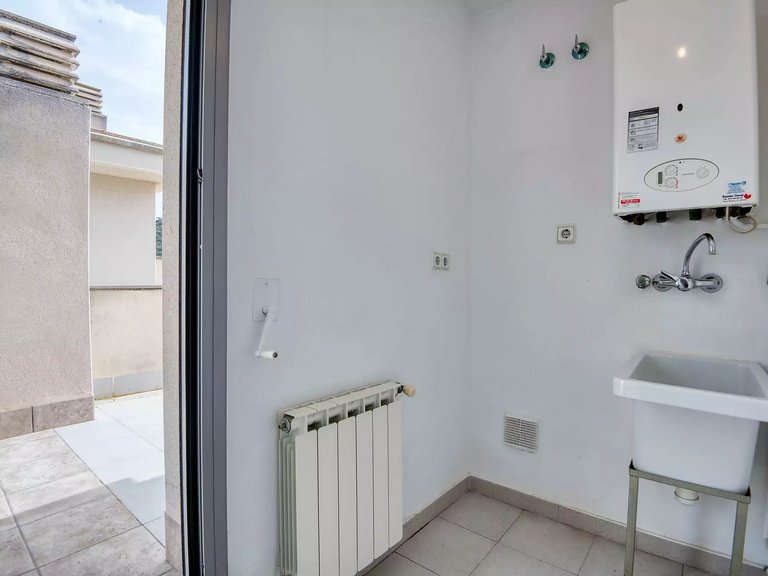 Town House for Sale in Sant Feliu De Guíxols, Gerona 14