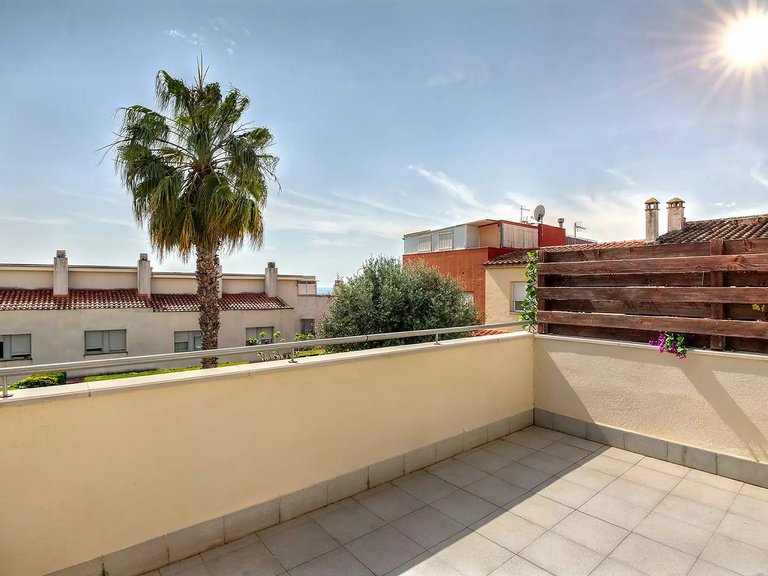 Town House for Sale in Sant Feliu De Guíxols, Gerona 15