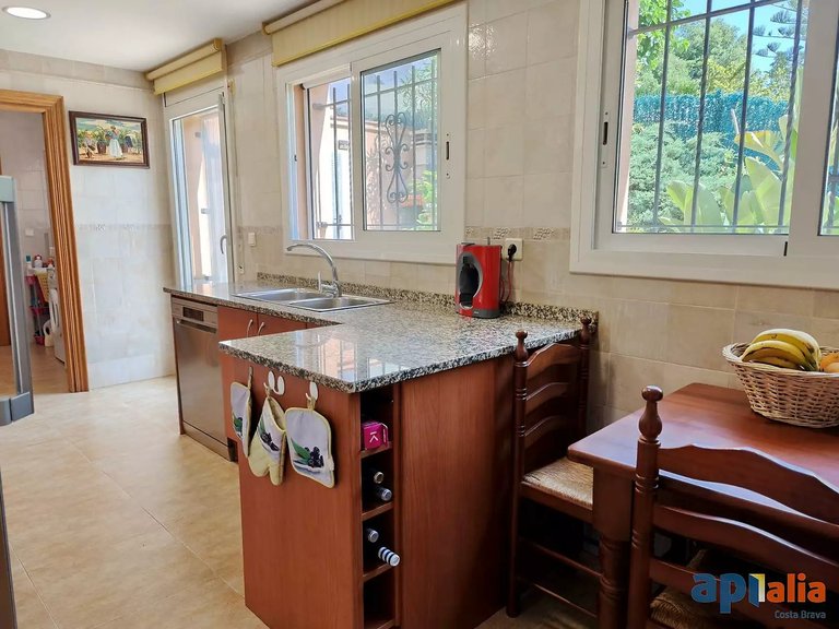 Villa for Sale in Calonge, Gerona 11