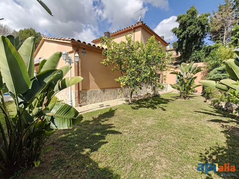 Villa for Sale in Calonge, Gerona 36