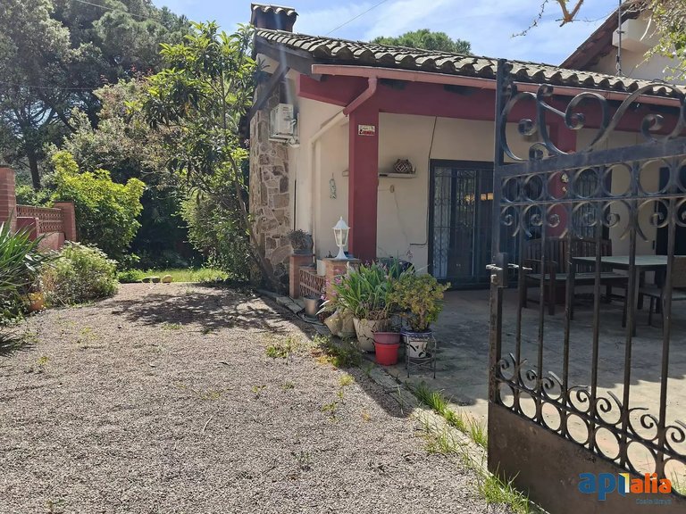 Villa for Sale in Sant Antoni De Calonge, Gerona 3