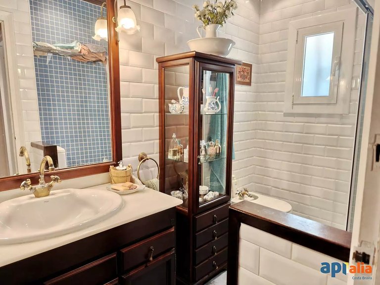 Villa for Sale in Sant Antoni De Calonge, Gerona 17