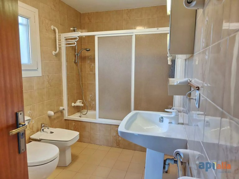 Villa for Sale in Sant Antoni De Calonge, Gerona 15
