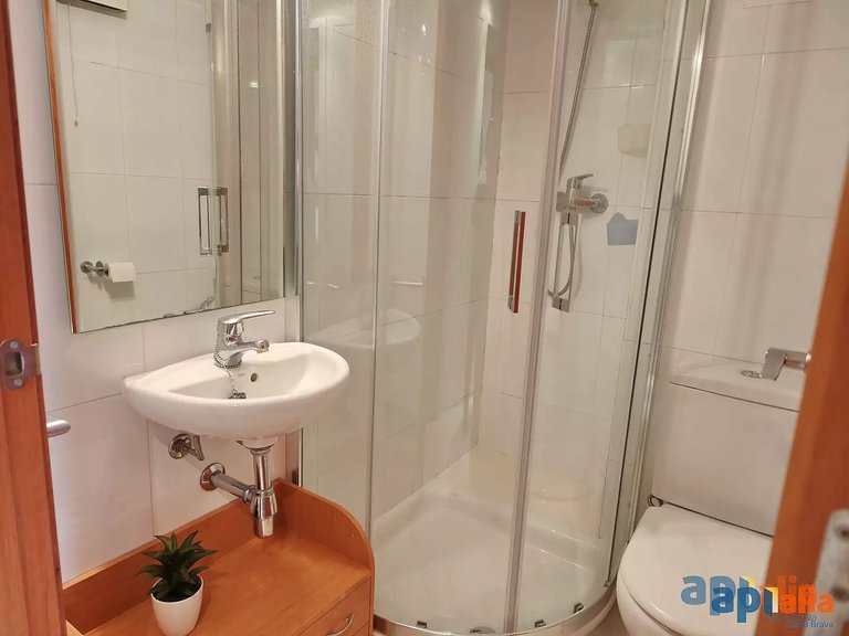 Apartment for Sale in Sant Antoni De Calonge, Gerona 18