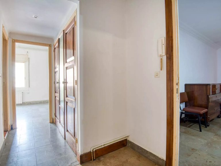 Apartment for Sale in Sant Feliu De Guíxols, Gerona 2