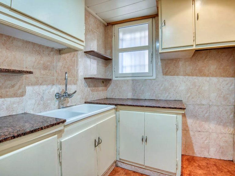 Apartment for Sale in Sant Feliu De Guíxols, Gerona 4