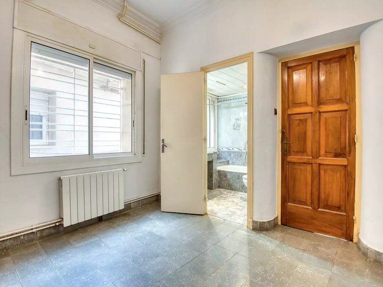 Apartment for Sale in Sant Feliu De Guíxols, Gerona 7