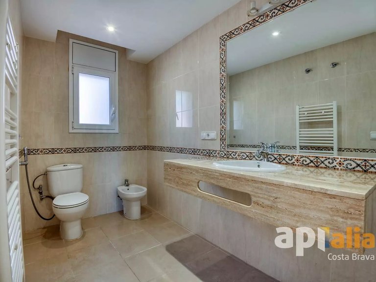 Villa for Sale in Calonge, Gerona 12