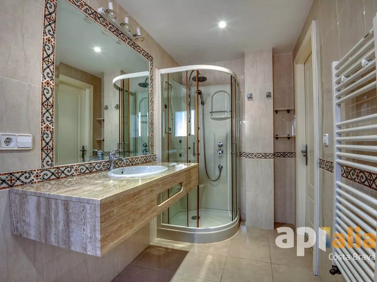 Villa for Sale in Calonge, Gerona 13