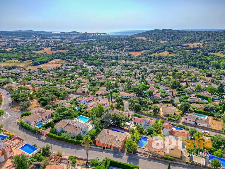 Villa for Sale in Calonge, Gerona 32