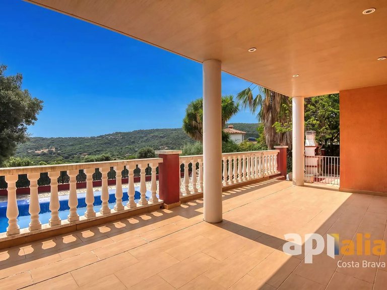 Villa for Sale in Calonge, Gerona 38