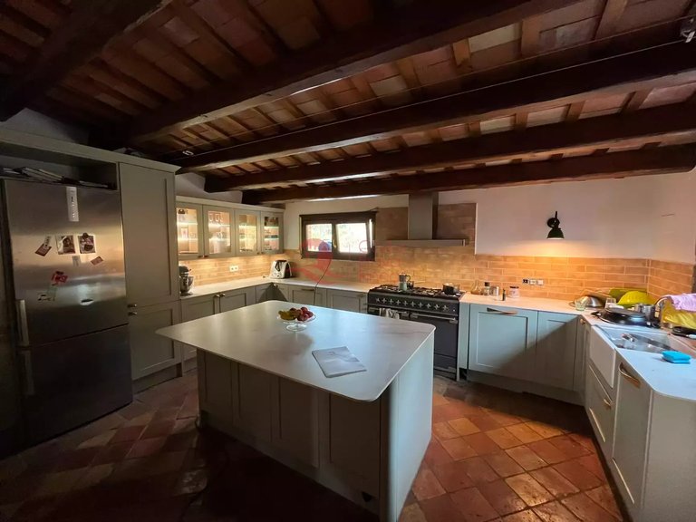 Town House for Sale in Forallac, Gerona 7