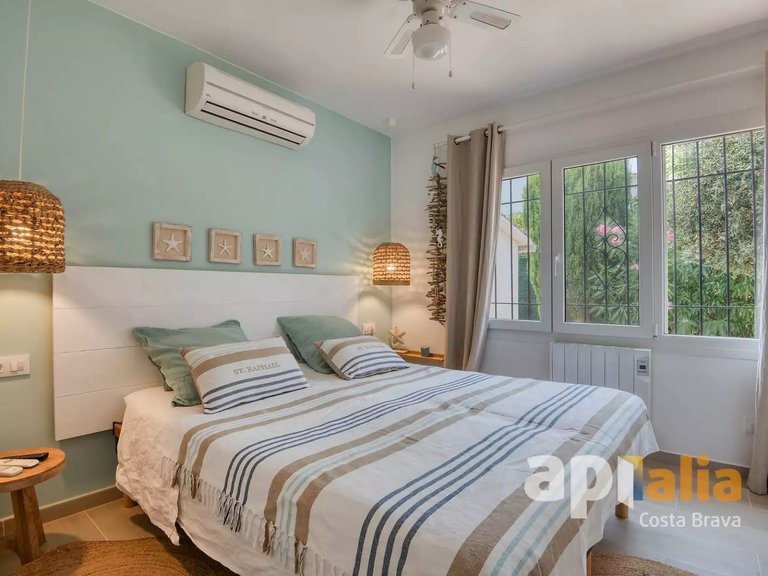 Villa for Sale in Calonge, Gerona 11