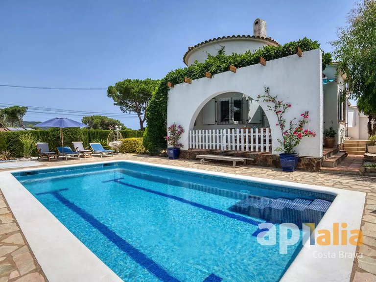 Villa for Sale in Calonge, Gerona 25