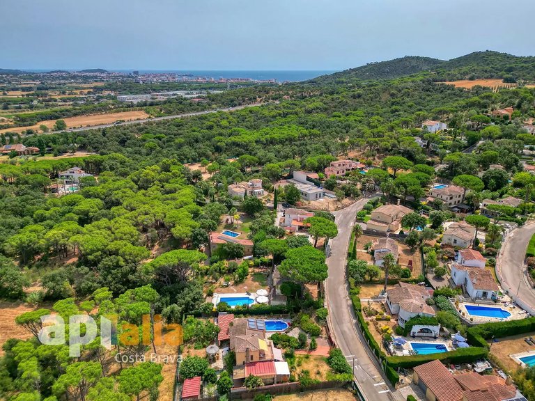 Villa for Sale in Calonge, Gerona 30
