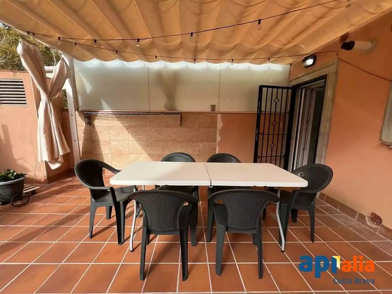 Apartment for Sale in Sant Feliu De Guíxols, Gerona 18