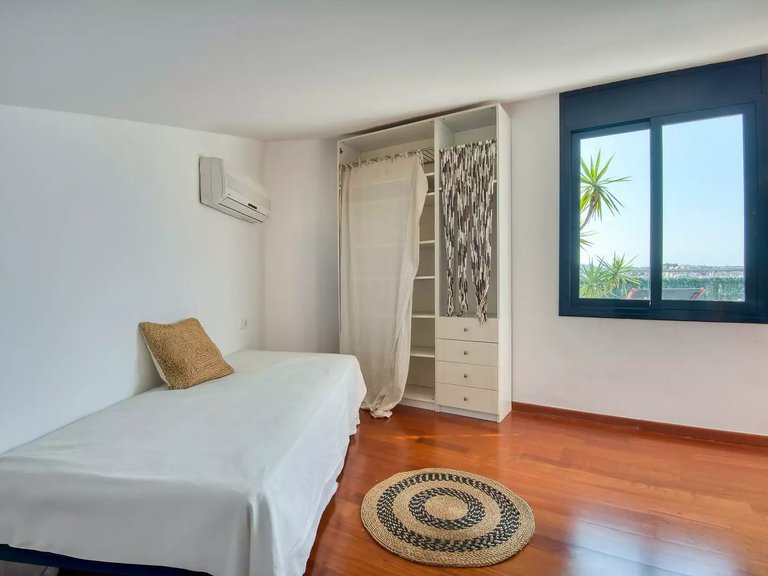 Town House for Sale in Sant Feliu De Guíxols, Gerona 18