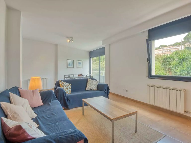Apartment for Sale in Sant Feliu De Guíxols, Gerona 4
