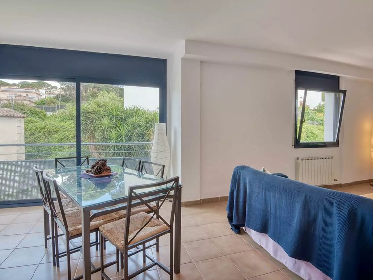 Apartment for Sale in Sant Feliu De Guíxols, Gerona 7