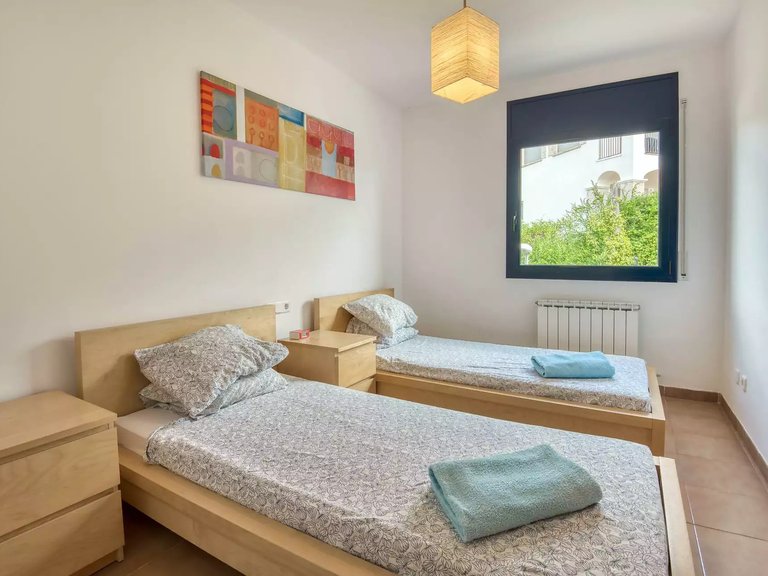 Apartment for Sale in Sant Feliu De Guíxols, Gerona 11