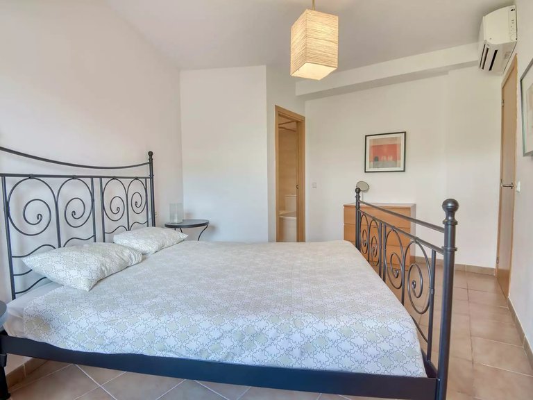 Apartment for Sale in Sant Feliu De Guíxols, Gerona 14