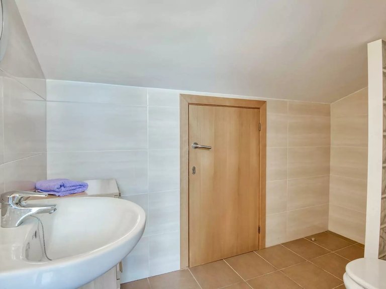 Apartment for Sale in Sant Feliu De Guíxols, Gerona 17